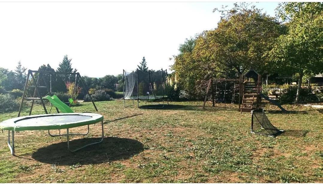 N°2 Gite 4 Personnes* Au Coeur De La Nature Saint-Aubin-de-Nabirat Dış mekan fotoğraf